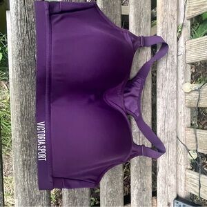 VICTORIA SPORTS BRA